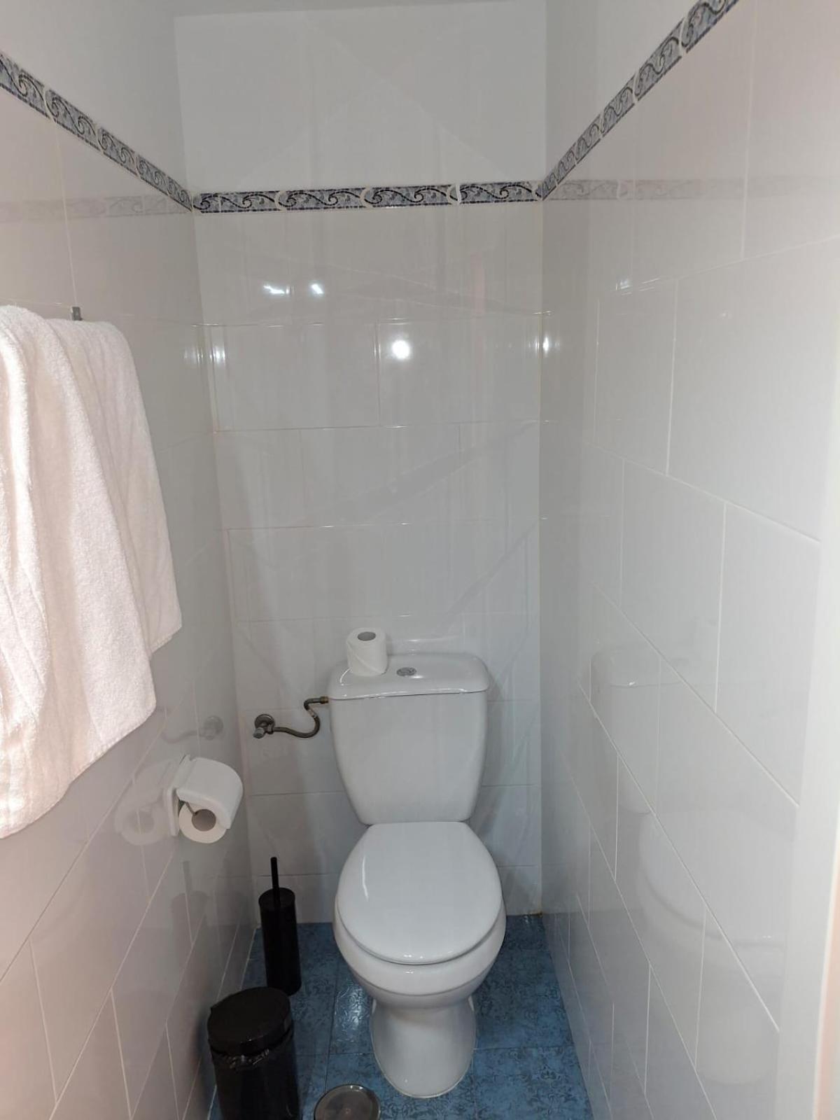Albergue Luthia Puerta Del Sol Madrid Exterior foto