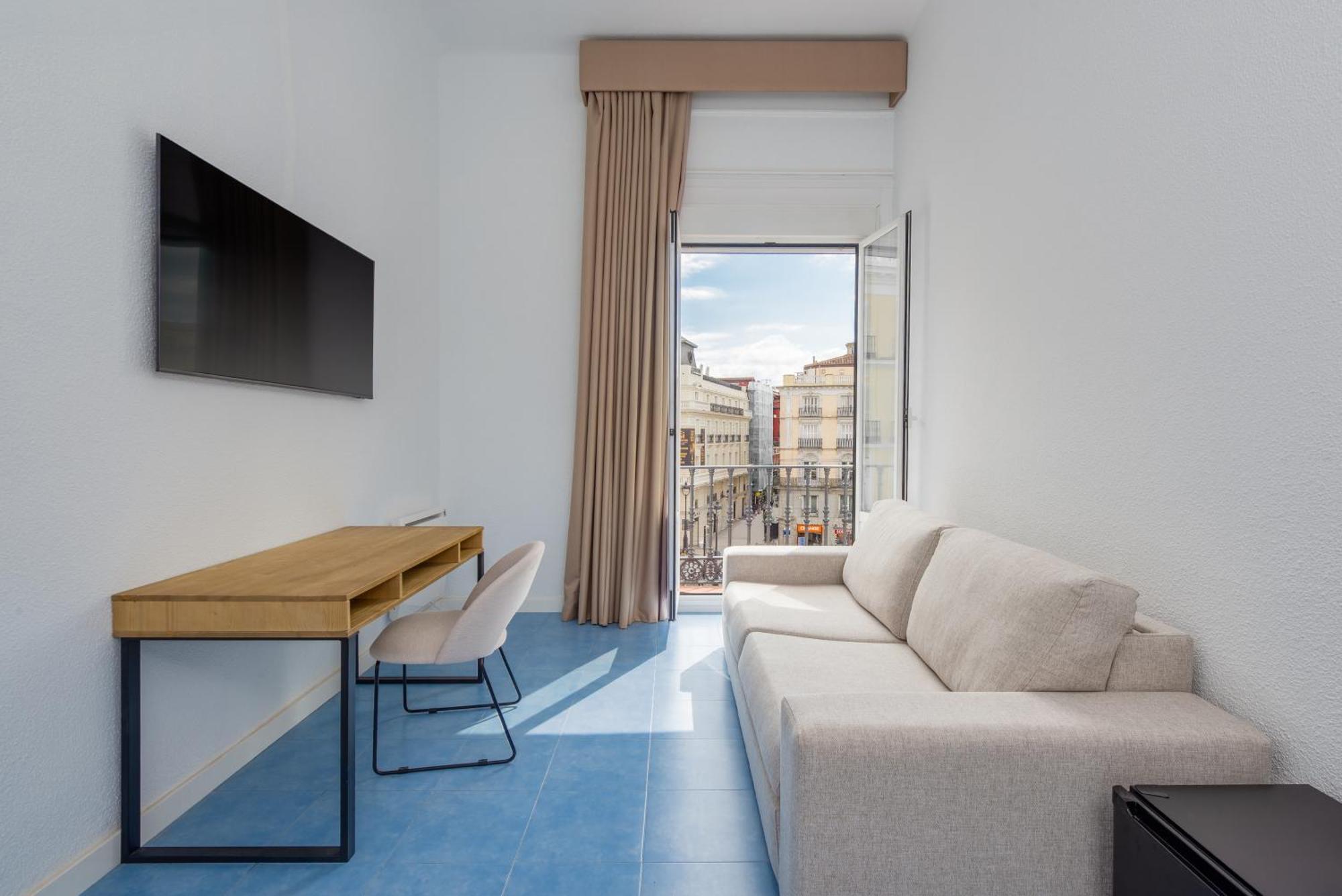 Albergue Luthia Puerta Del Sol Madrid Exterior foto