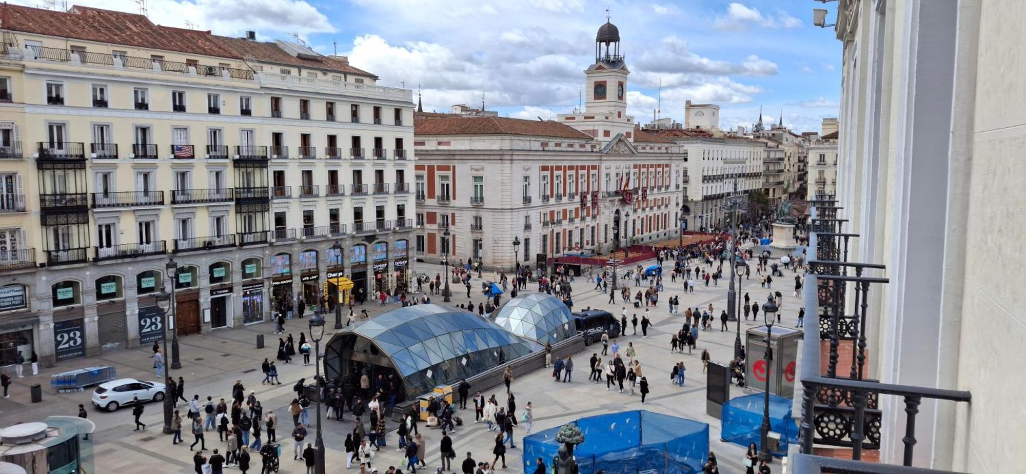 Albergue Luthia Puerta Del Sol Madrid Exterior foto