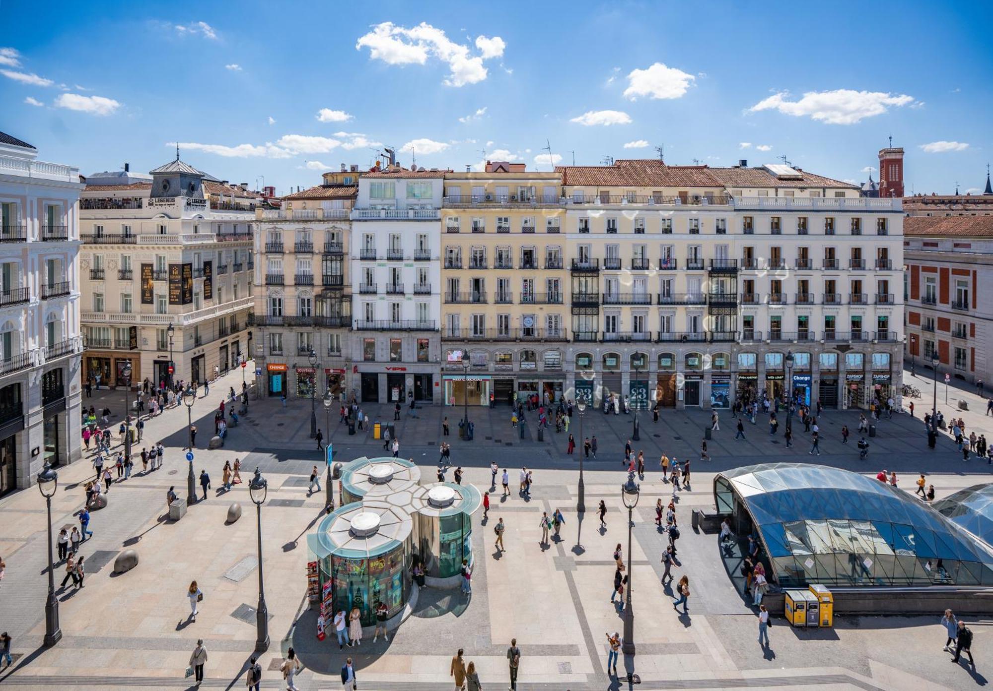 Albergue Luthia Puerta Del Sol Madrid Exterior foto