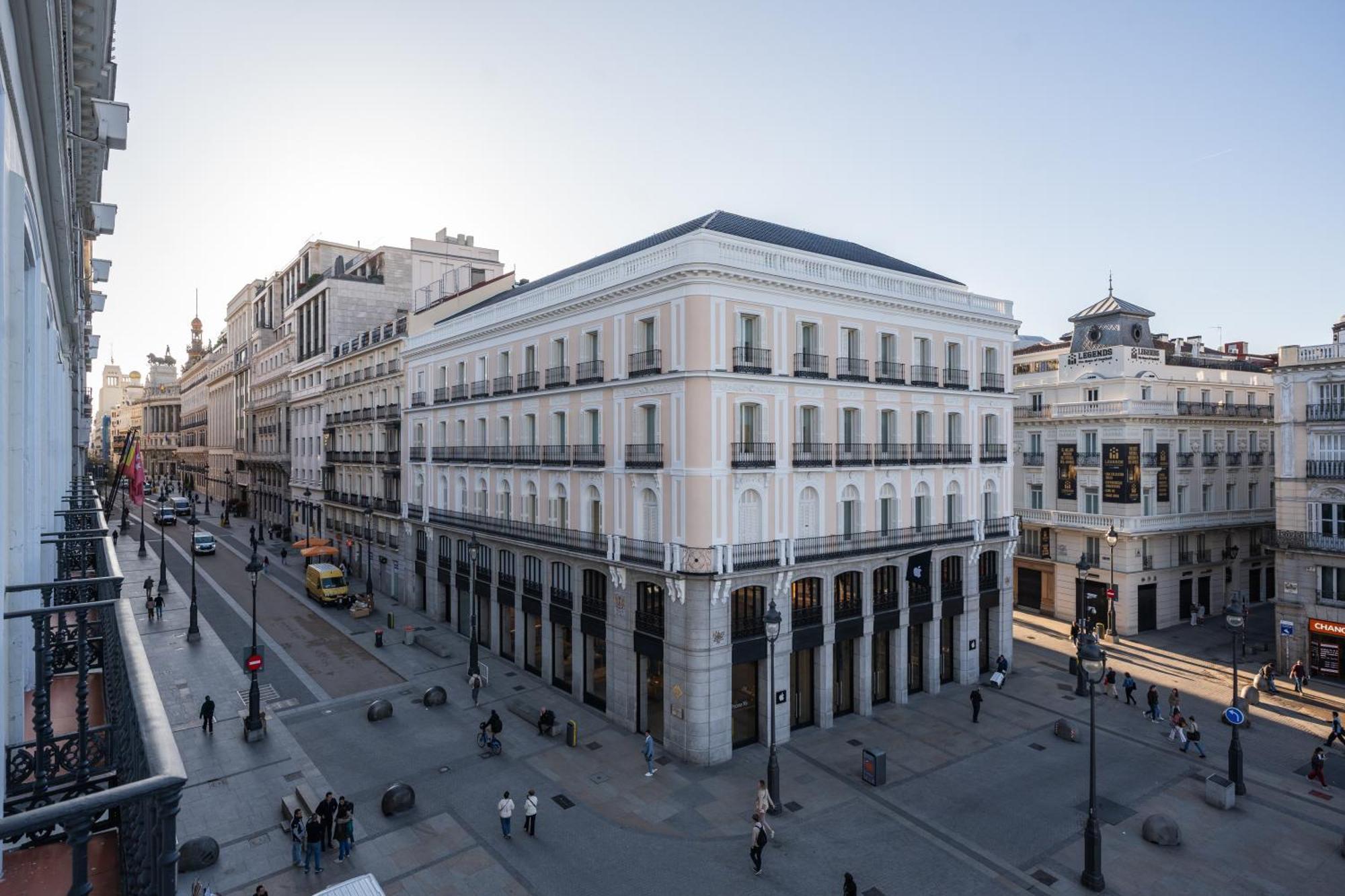 Albergue Luthia Puerta Del Sol Madrid Exterior foto
