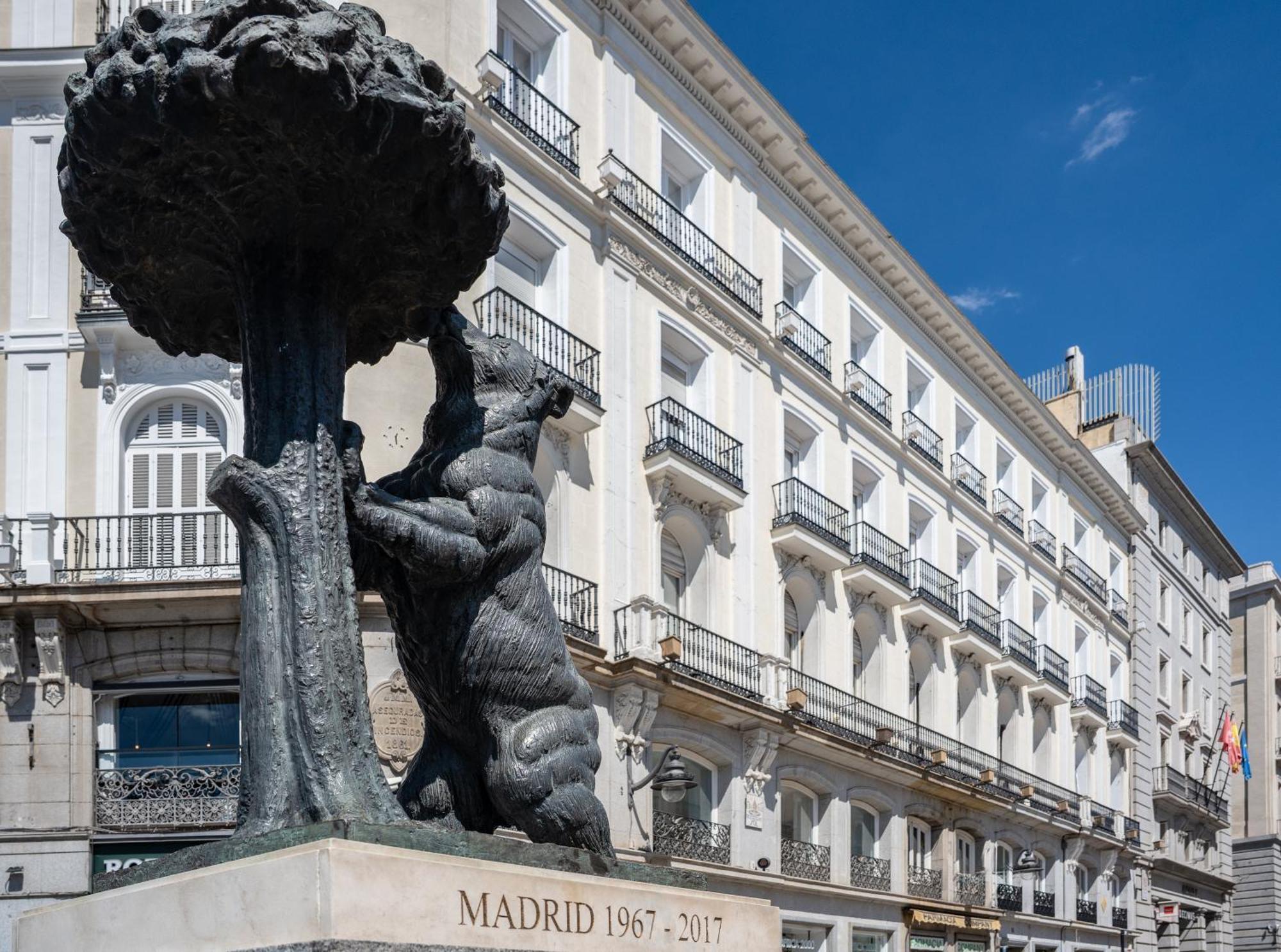 Albergue Luthia Puerta Del Sol Madrid Exterior foto